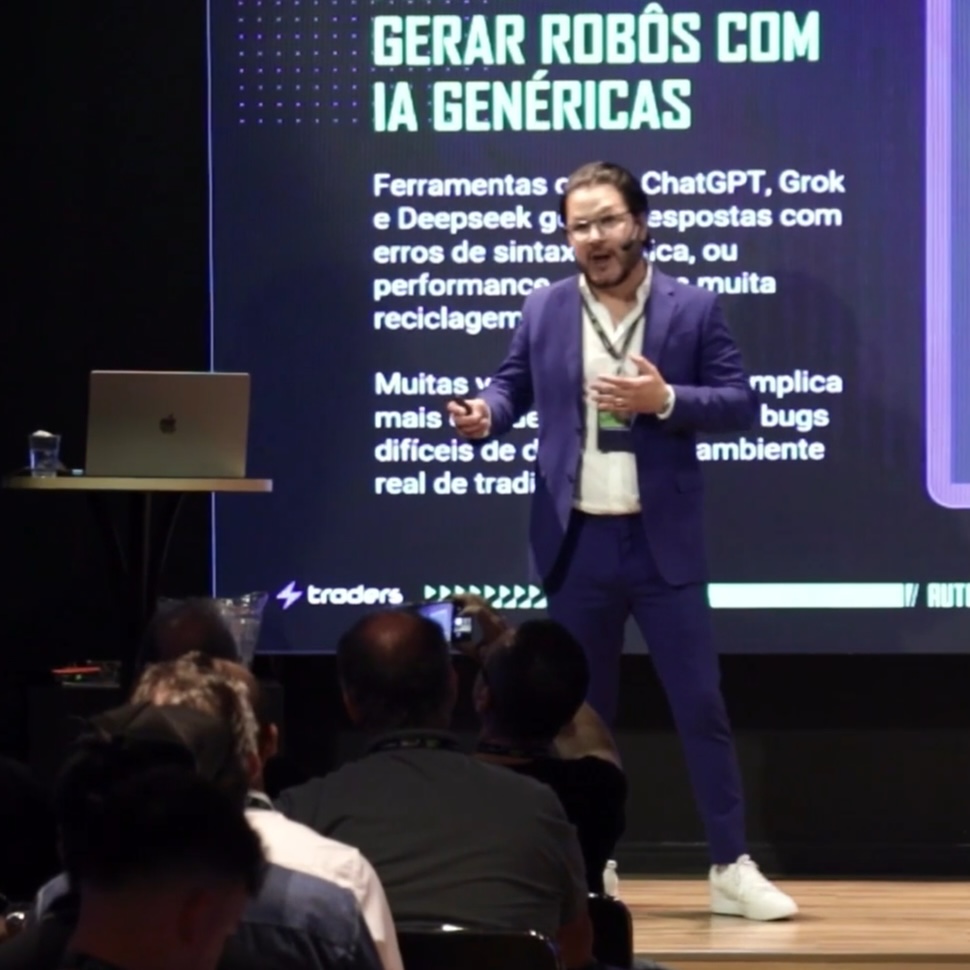 Edgard Matos palestrando sobre robôs com IA